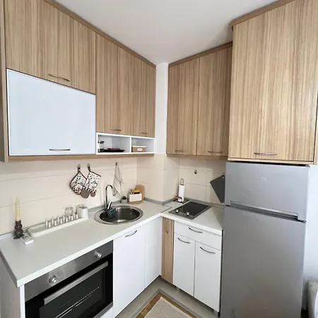 Appartement Stari Aerodrom With Private Parking *